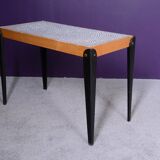 Coffee table, pedestal table dating from the 60s
