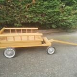 Chariot bois traditionnel