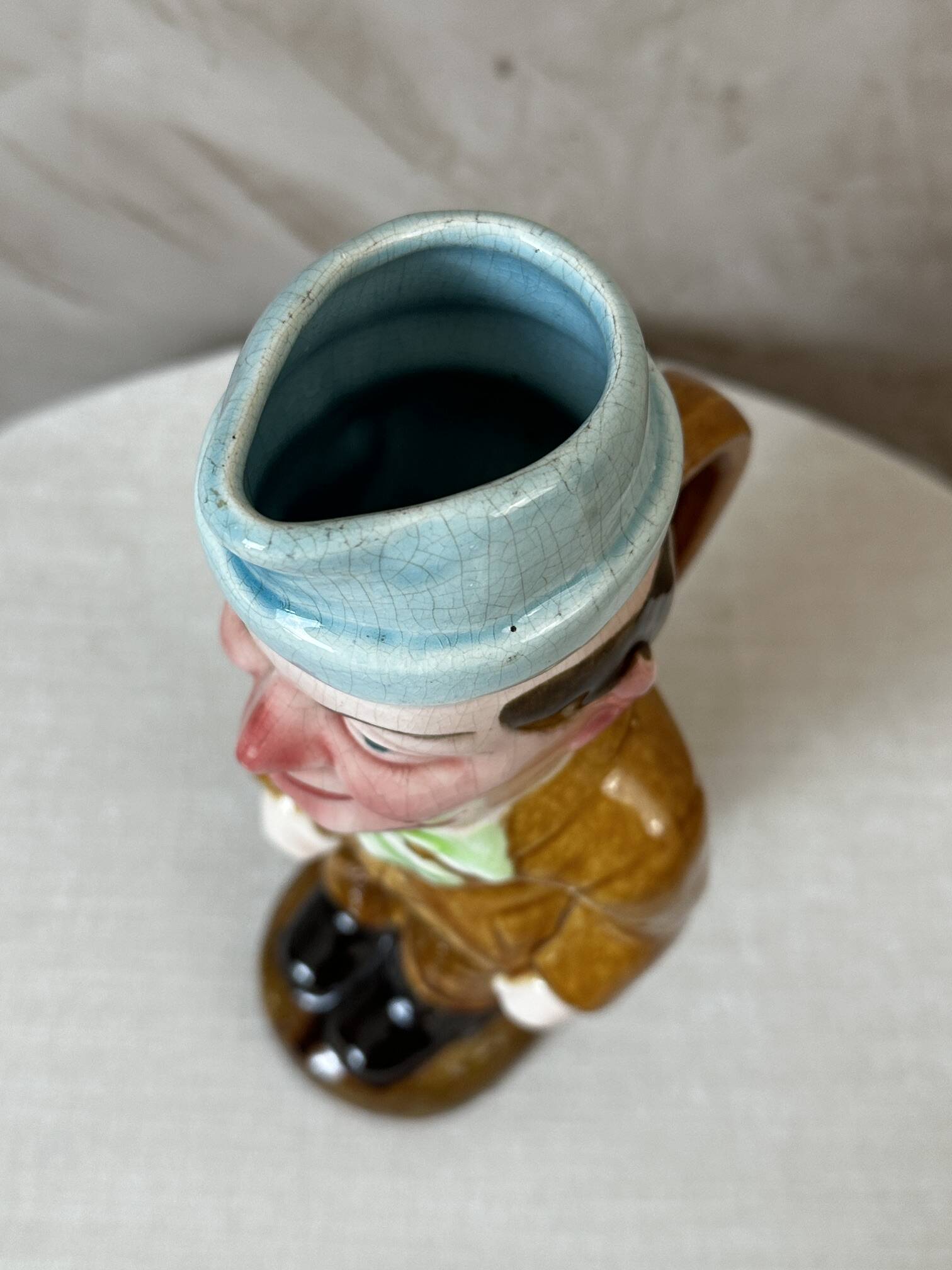 Jug in slipware