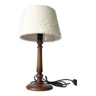 BEDSIDE LAMP
