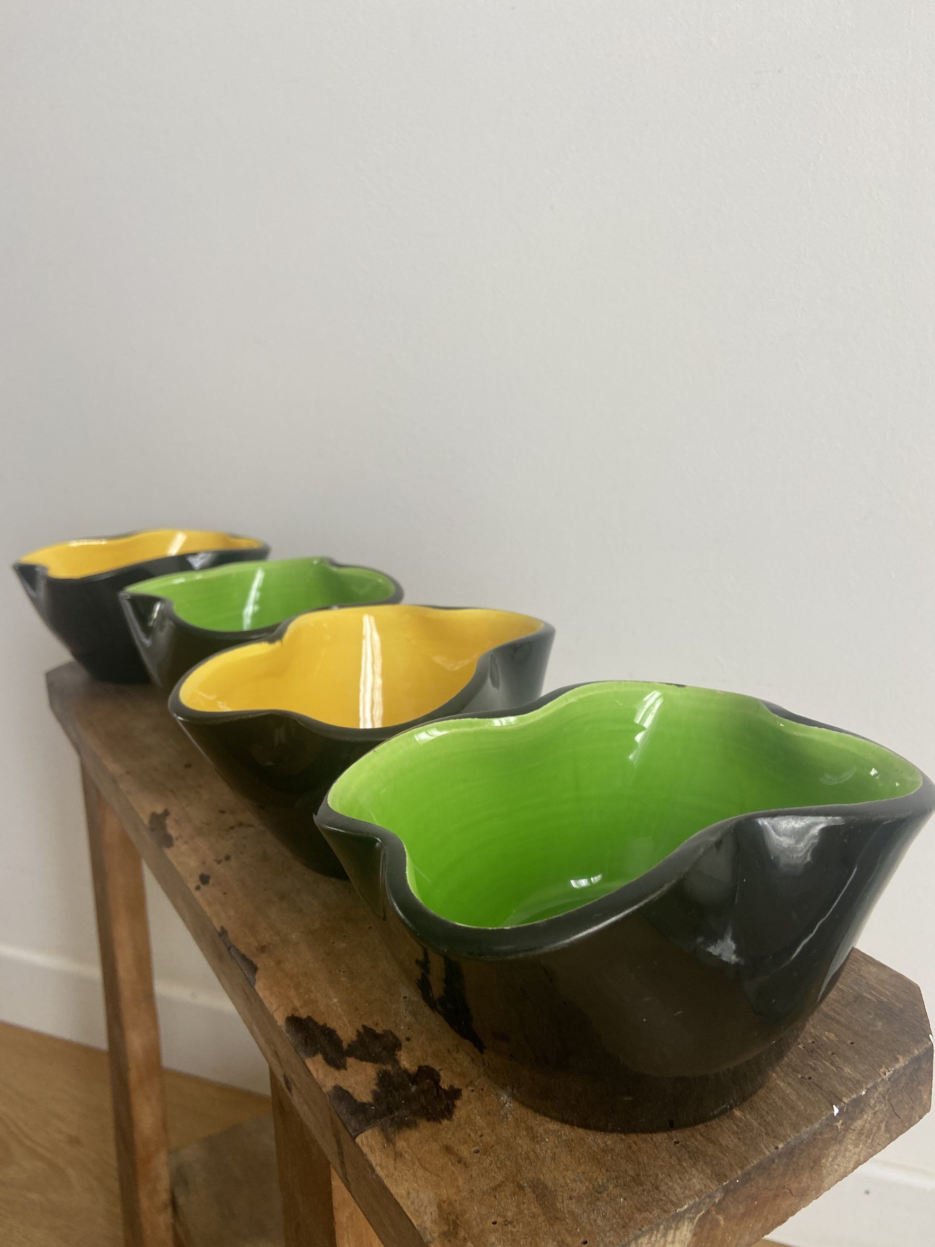 Set of 4 ceramic bowls or empty pockets from the Kéramos workshop in Sèvres, 1950