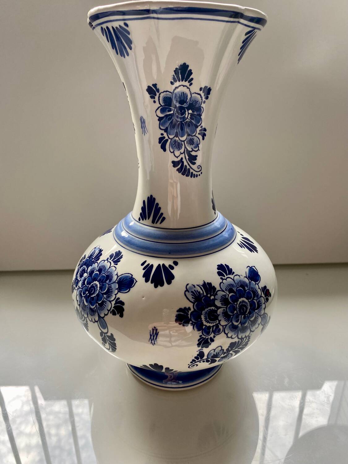 Delft Blue porcelain vase