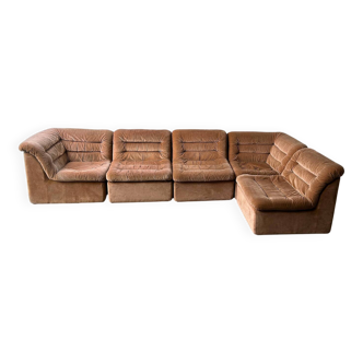 1970s Mid-Century modern  modular sofa by Rodney Kinsman for OMK