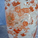 Japanese Kutani tablelamps made from porcelain vases from Meiji period (1868-1912). A pair.