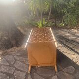 Rattan shelf with crossbars