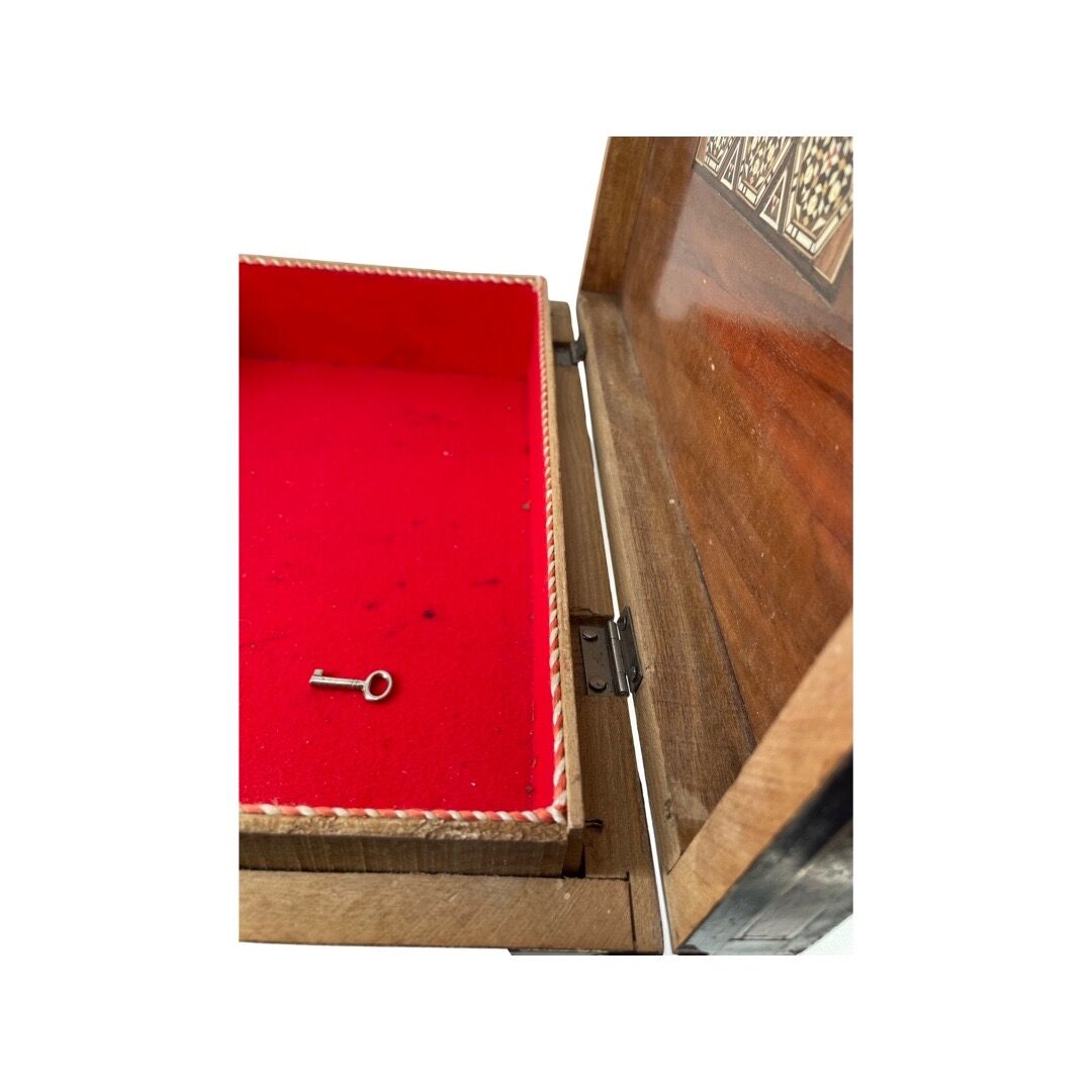 Large Persian marquetry box inlaid with its key