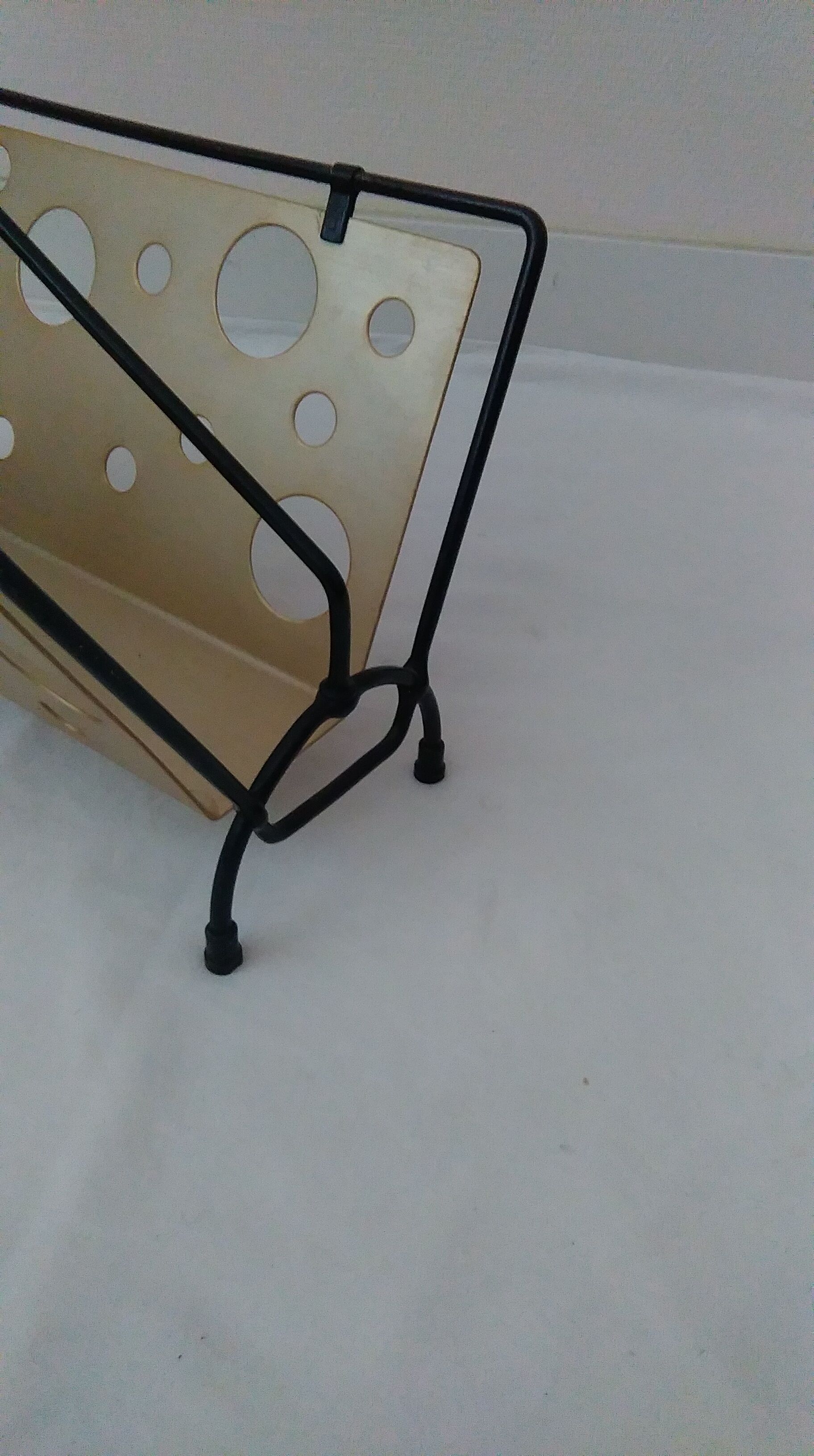 Design magazine holder 1980