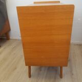 Chest of drawers compass feet