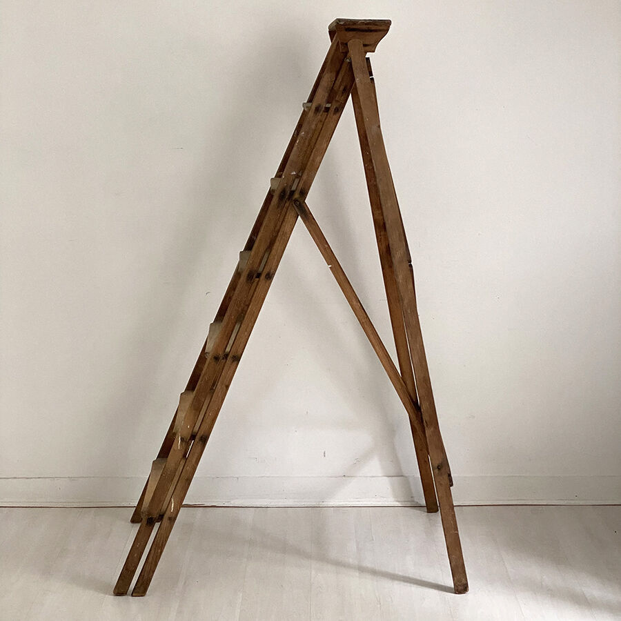 Old stepladder