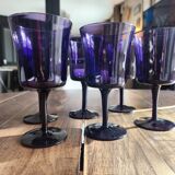 Set of 6 purple glass wine glasses