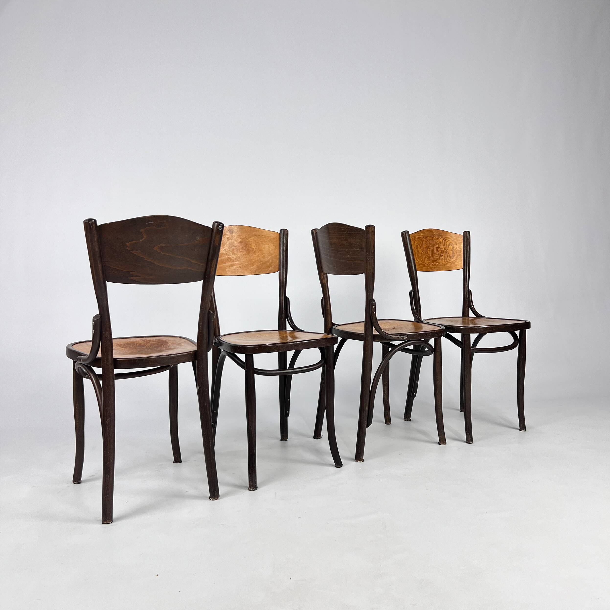 Set of 4 vintage Thonet dining chairs, 1930s