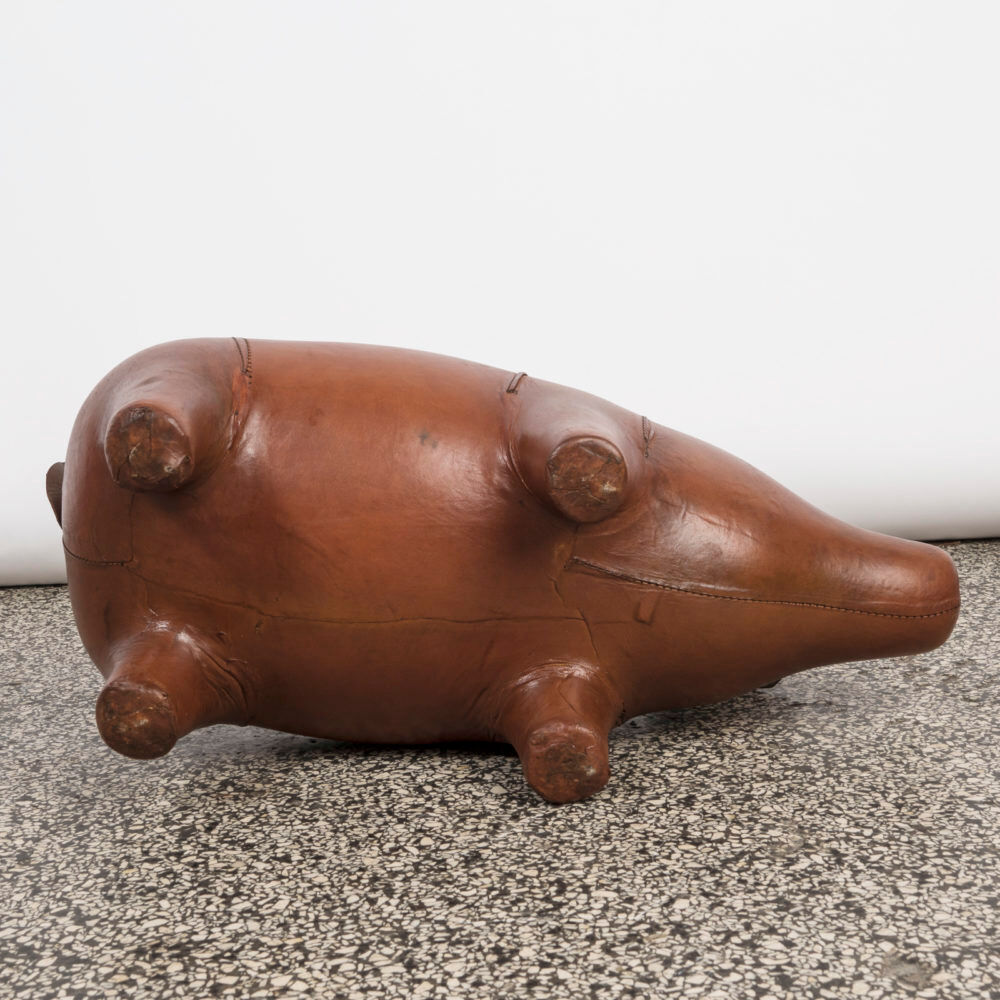 Omersa leather pig