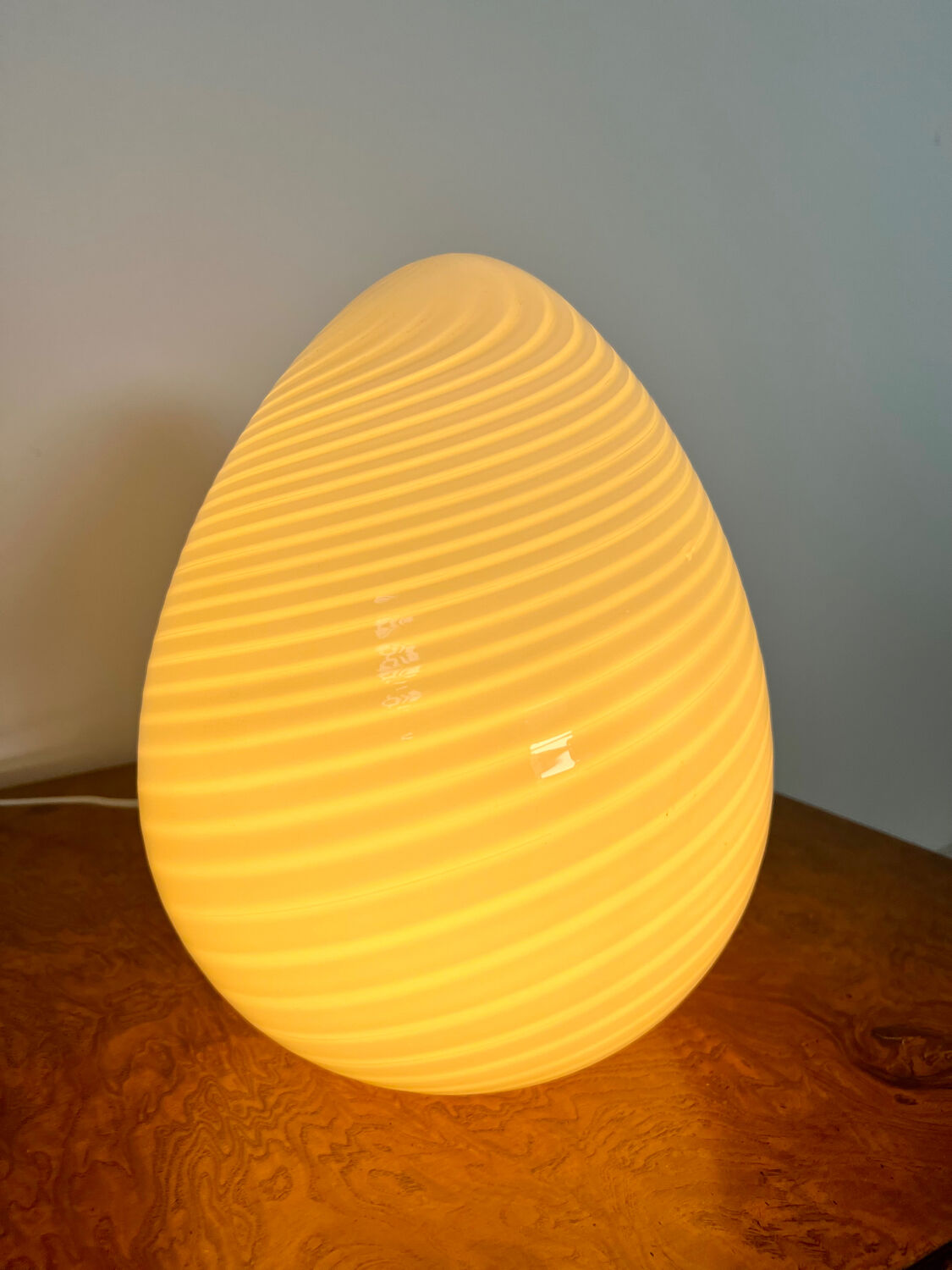 Old Ridged Glass Egg Lamp Design Vetri Murano vintage egg