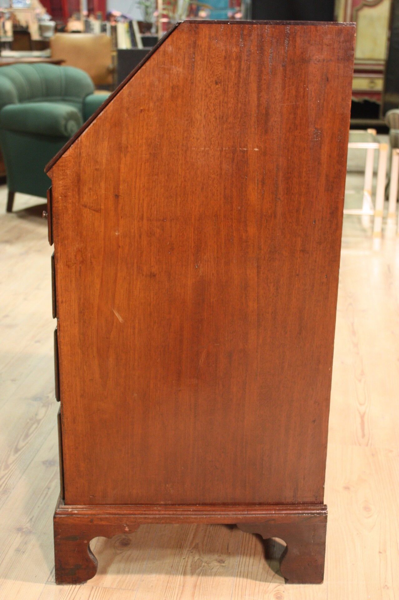 Chest of drawers mahogany, 19th century