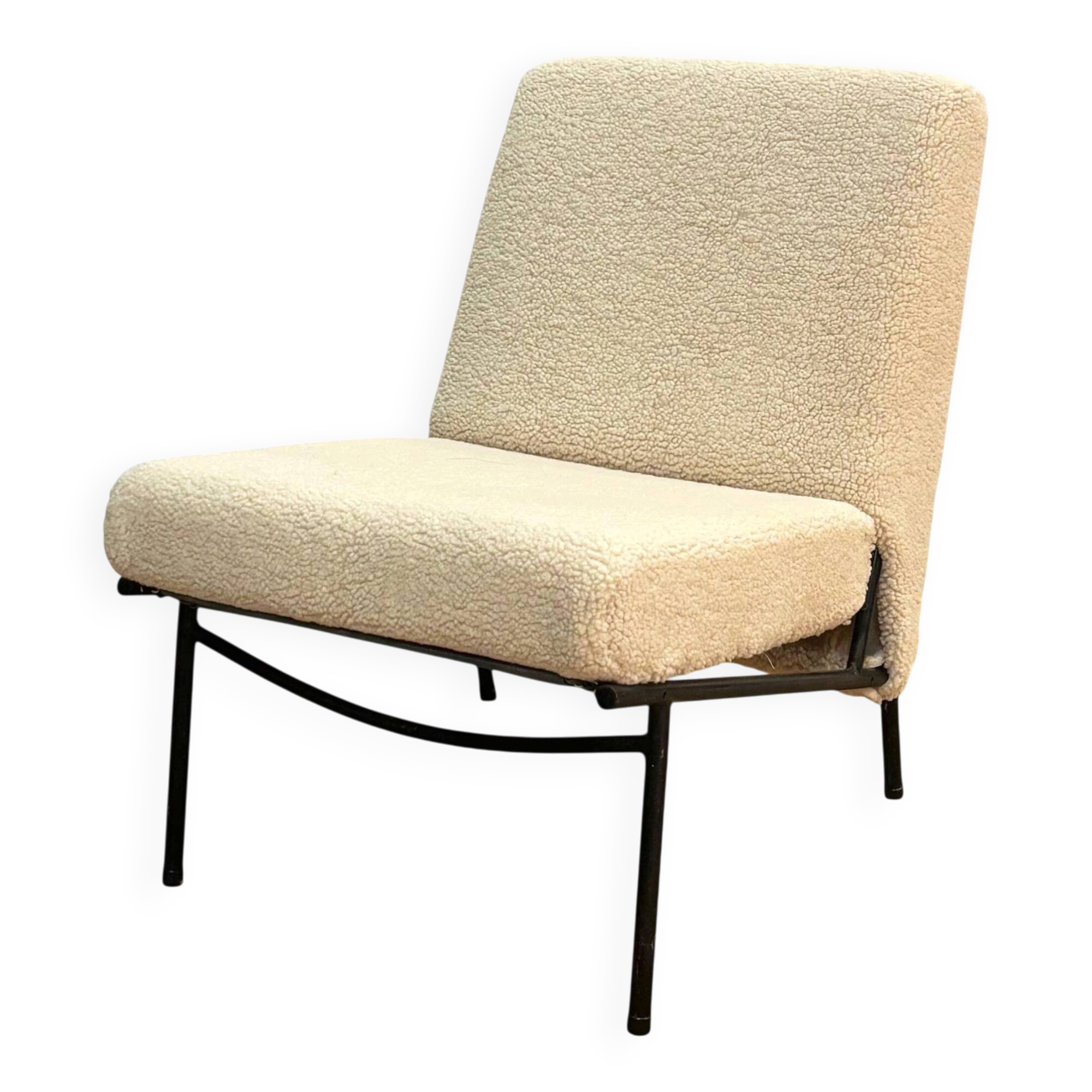 G10 armchair by Pierre Guariche