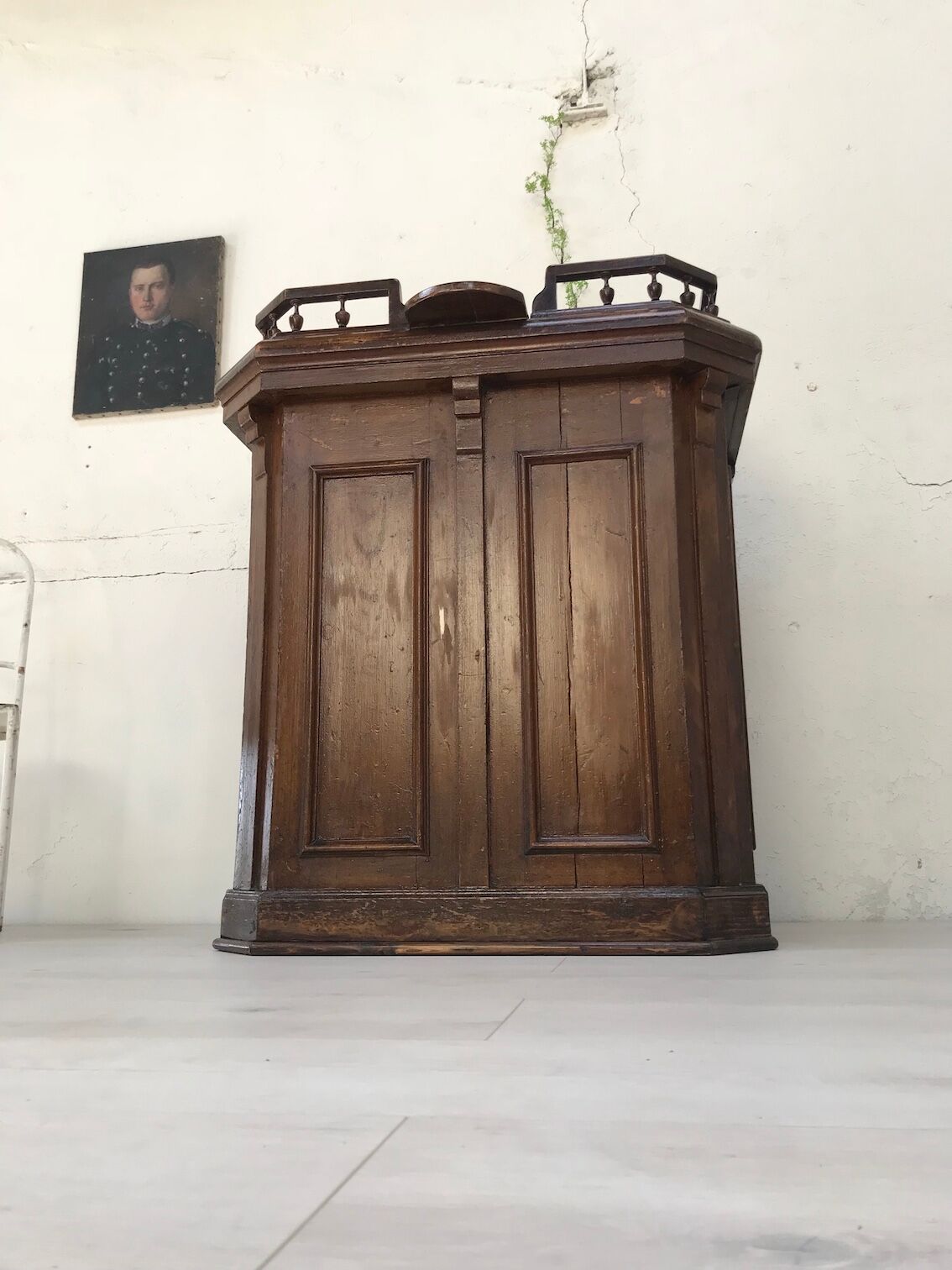 Checkout counter, circa 1900