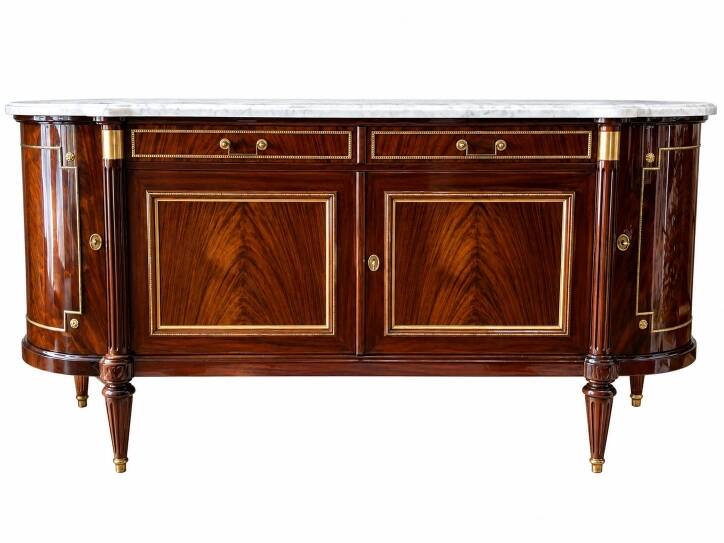 Louis XVI style sideboard in flame mahogany veneer.