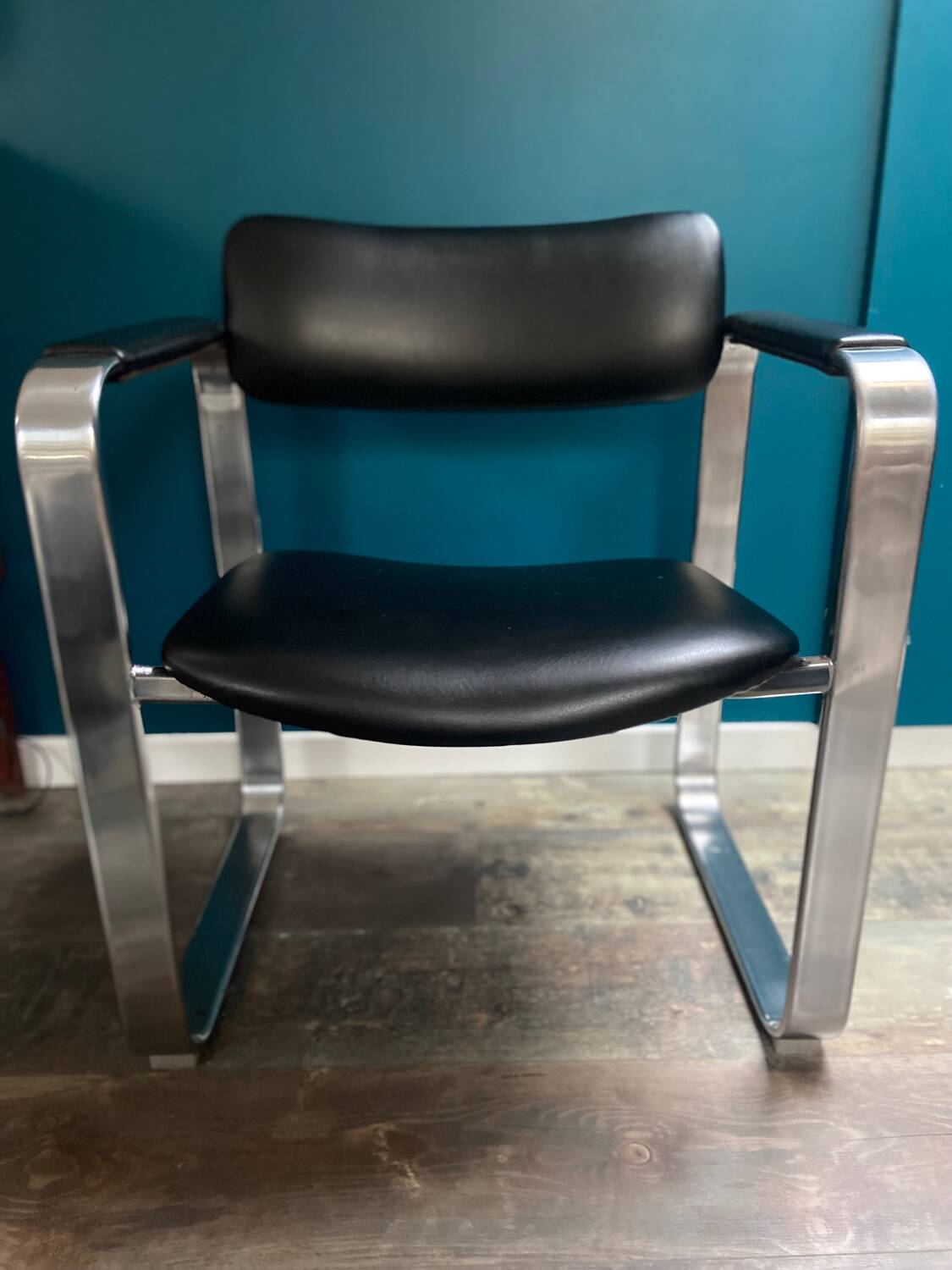 Eero Aarnio Executive Armchair