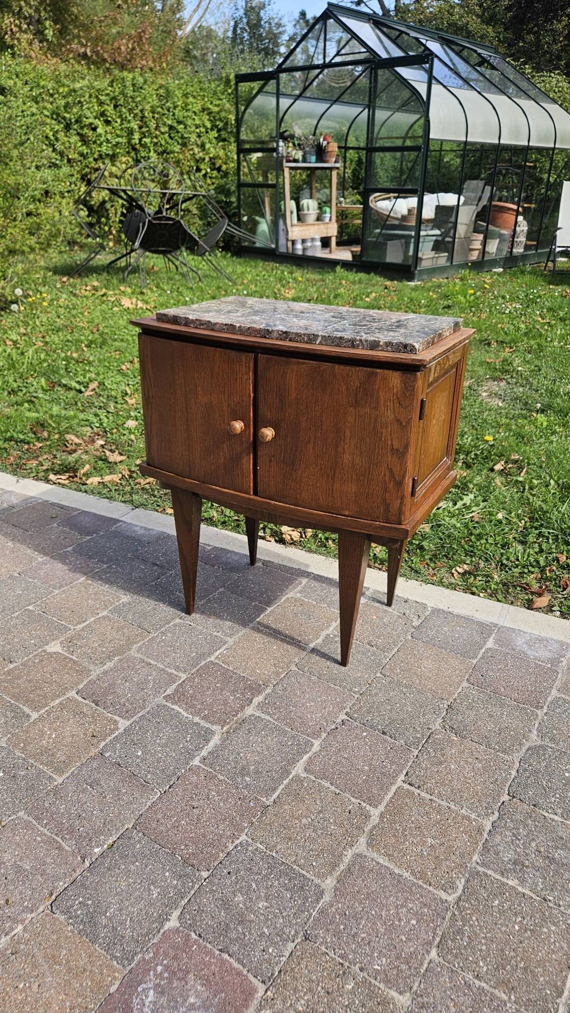 Bedside table