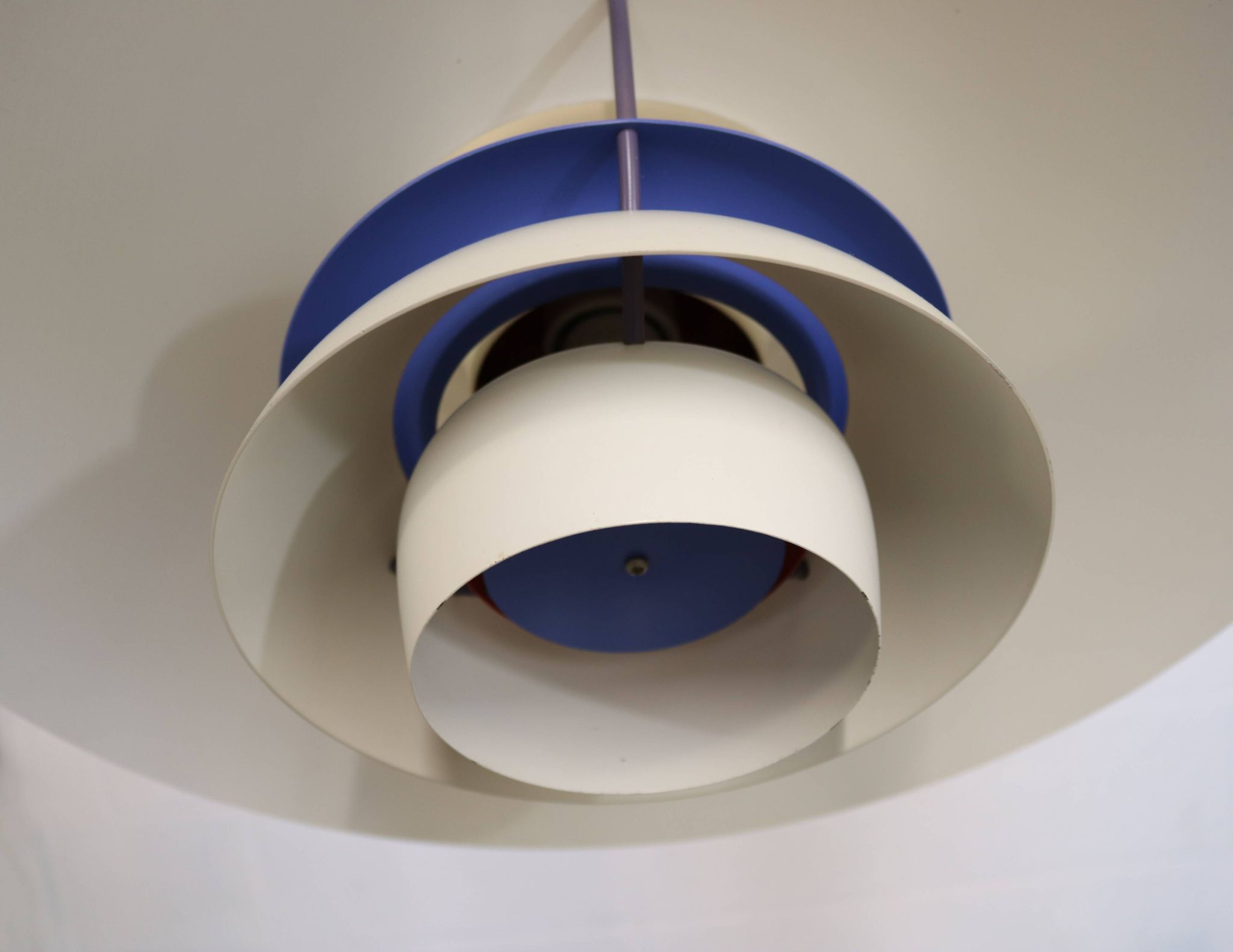 Le véritable produit danois - suspension PH5 - couleur blanche originale - Louis Poulsen