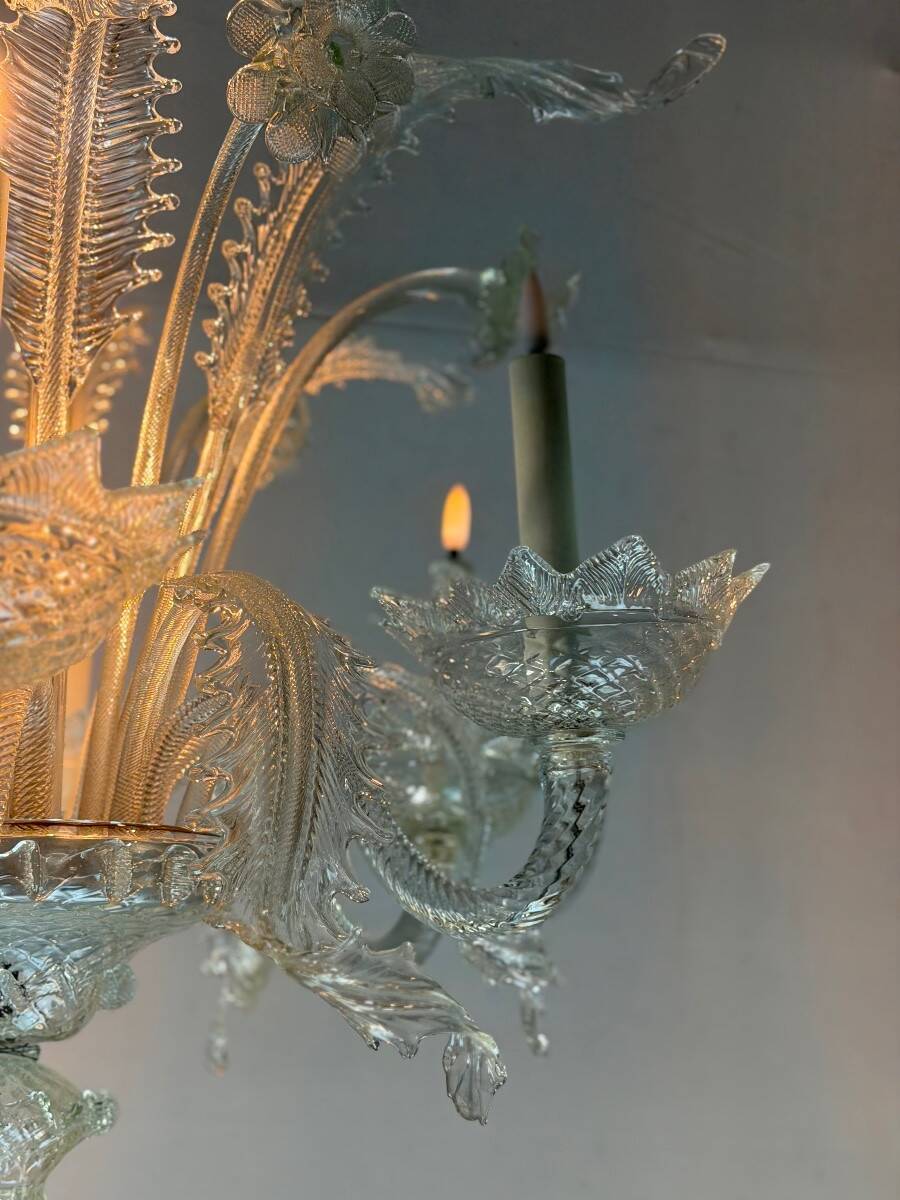 Venetian lustre in colourless Murano glass, 6 light arms, circa 1950.