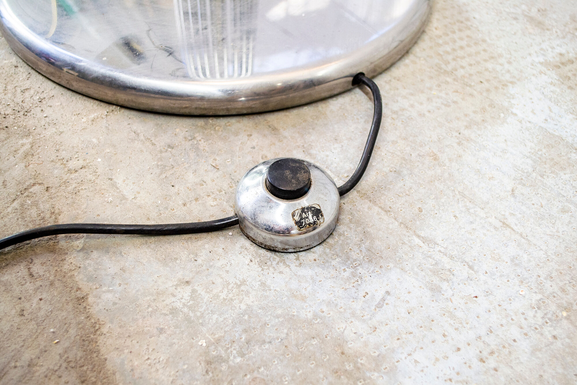 Moana floor lamp by Luigi Massoni for Guzzini Italia 1967