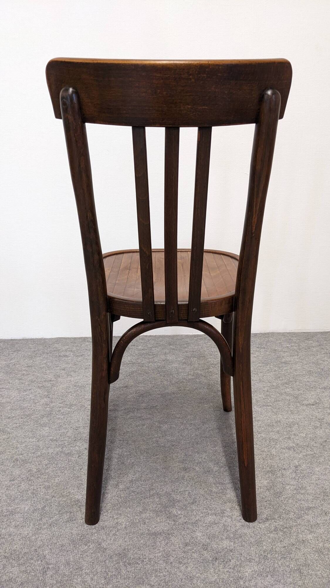 Set of 4 Baumann bistro chairs in bent beech, France circa 1930.