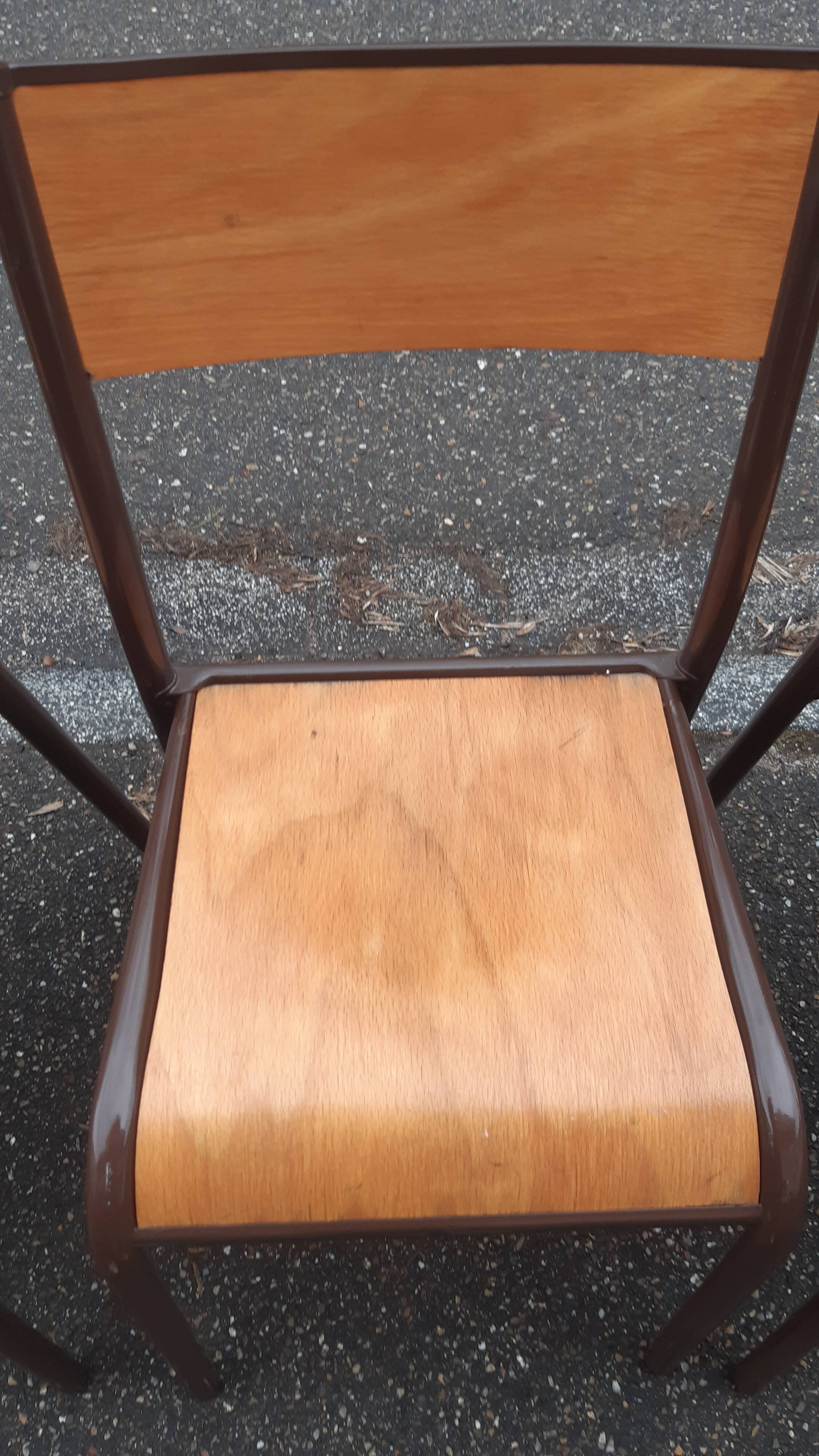 Set of 7 Mullca chairs