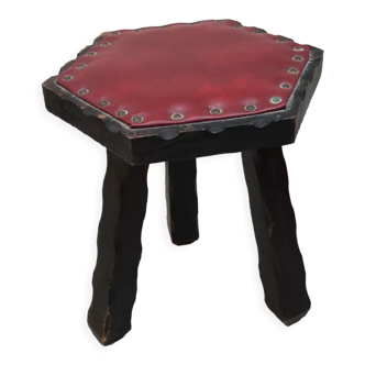 Spanish tripod stool