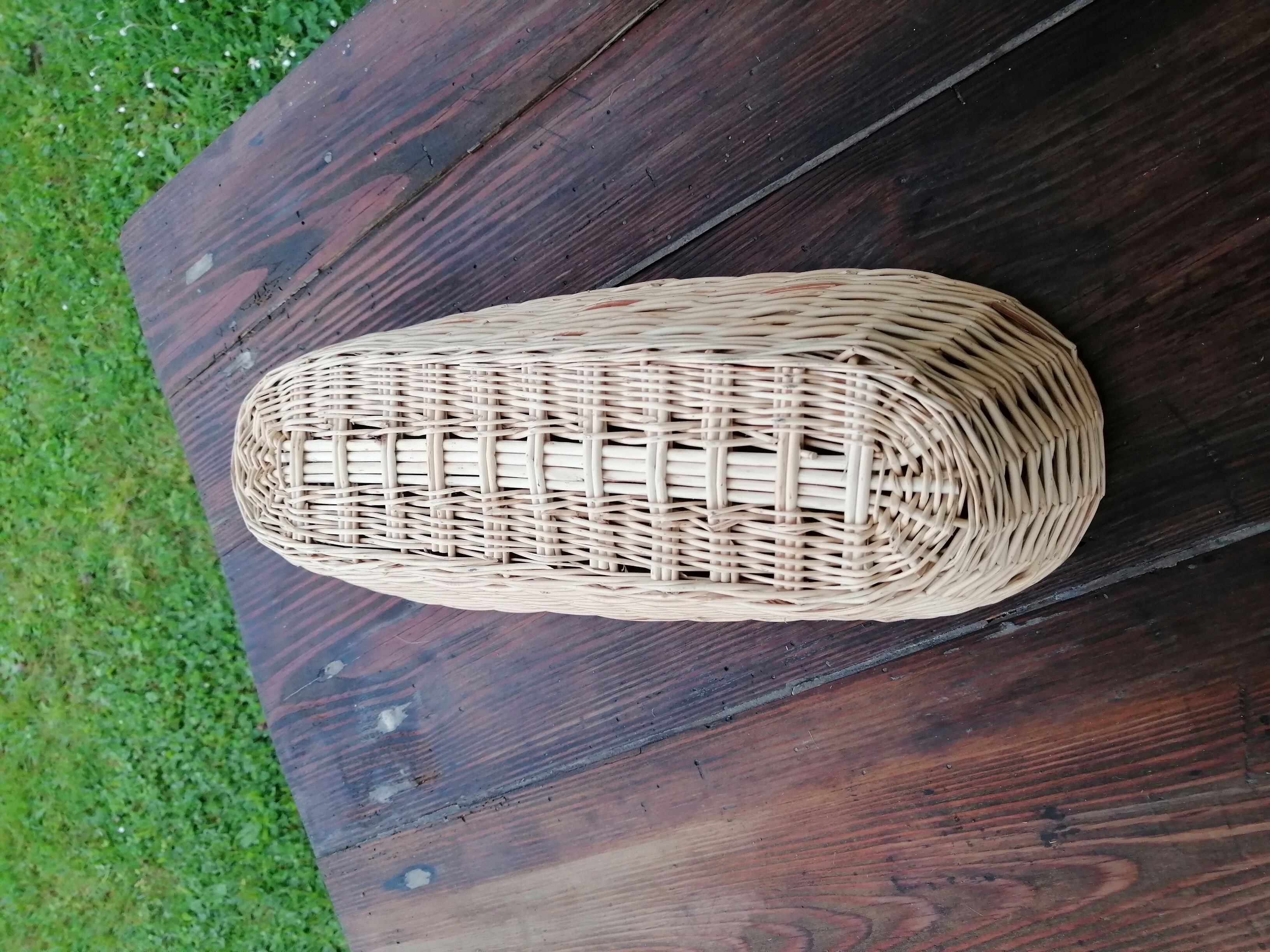 Wicker table bread basket
