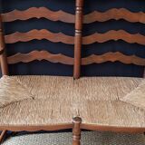 Provencal mulched bench