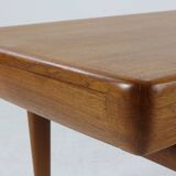 Danish design coffee table by Johannes Andersen for Silkeborg