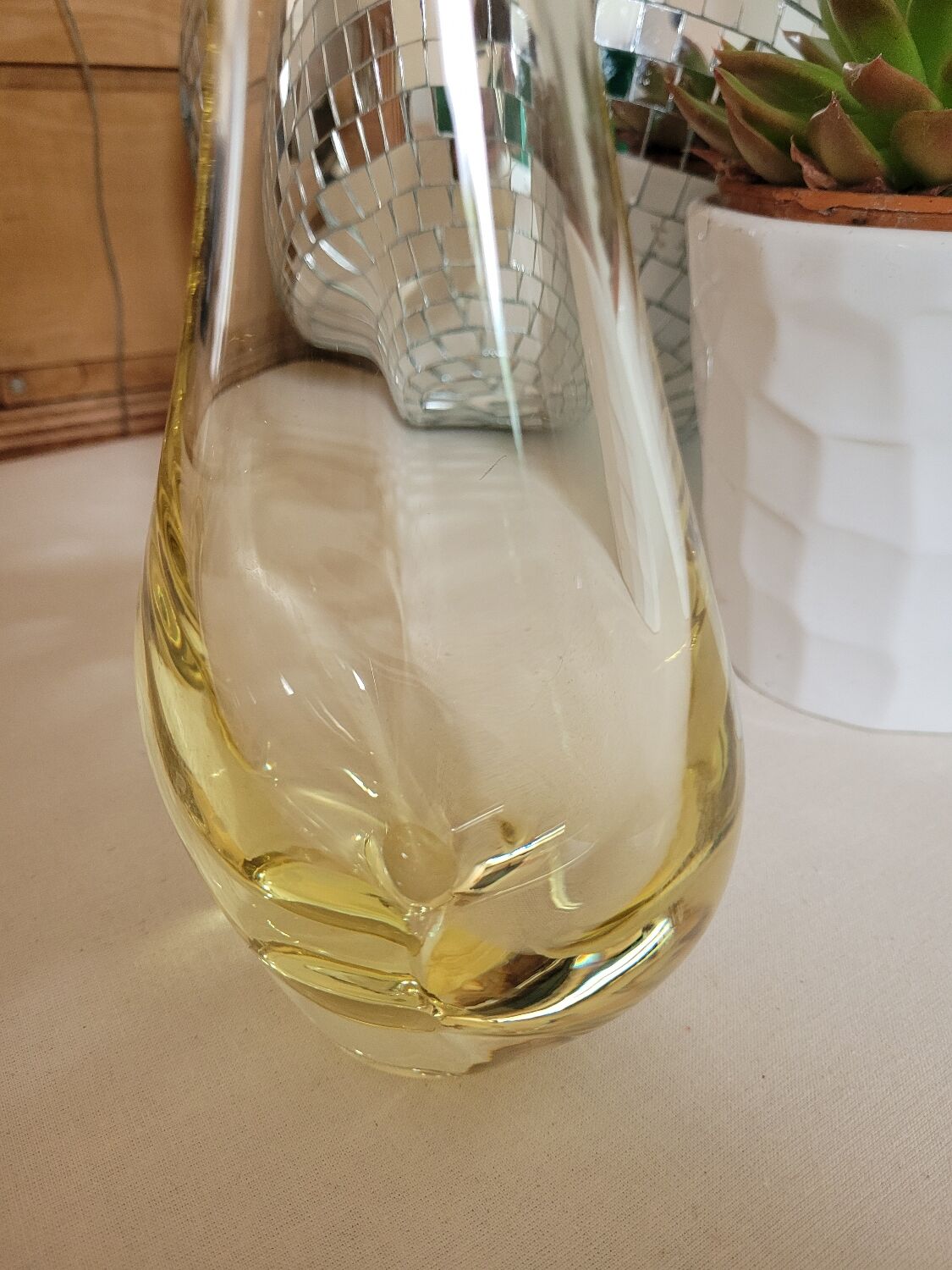 Citrine yellow crystal vase