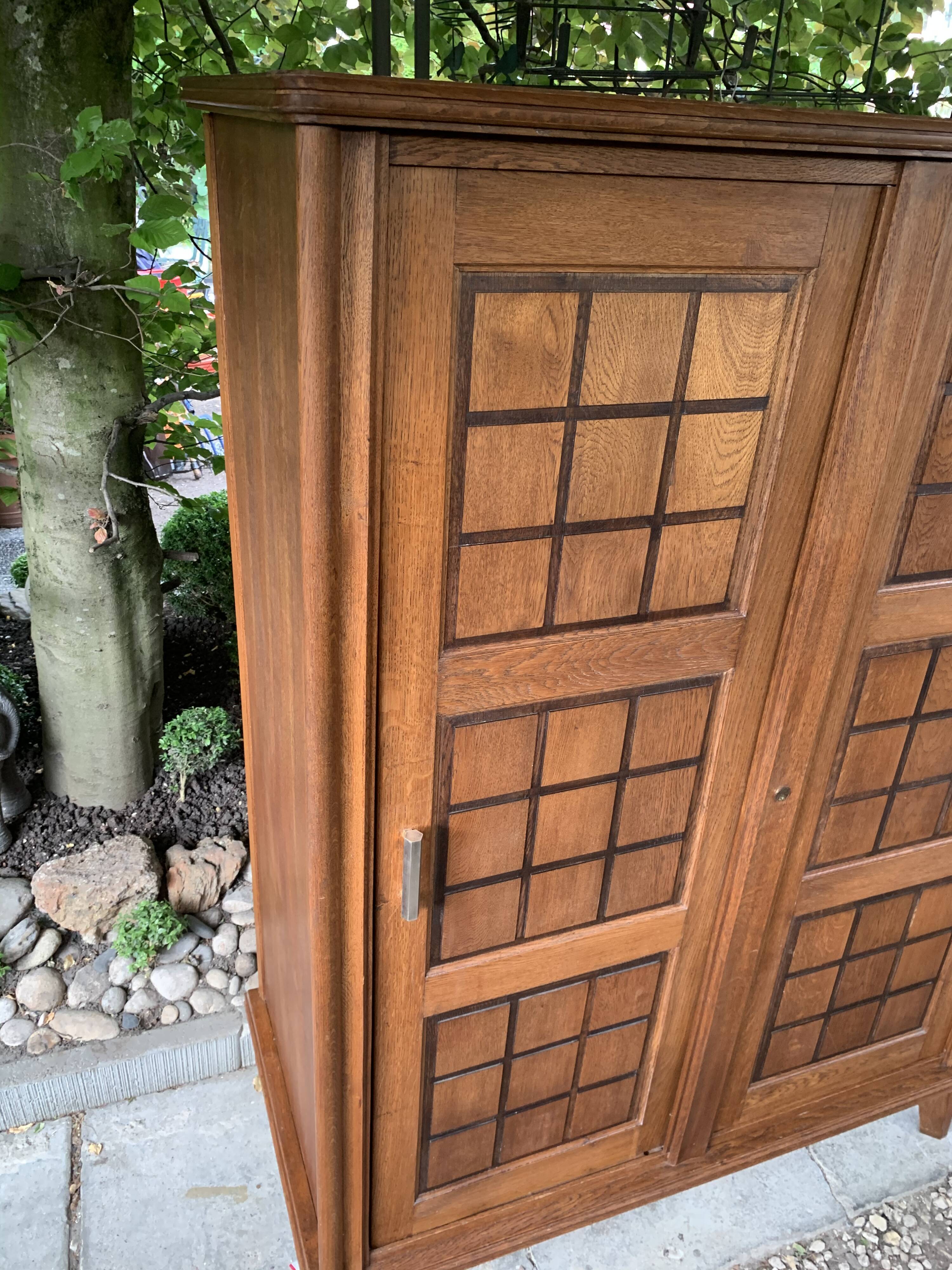 Compas feet cabinet 1950