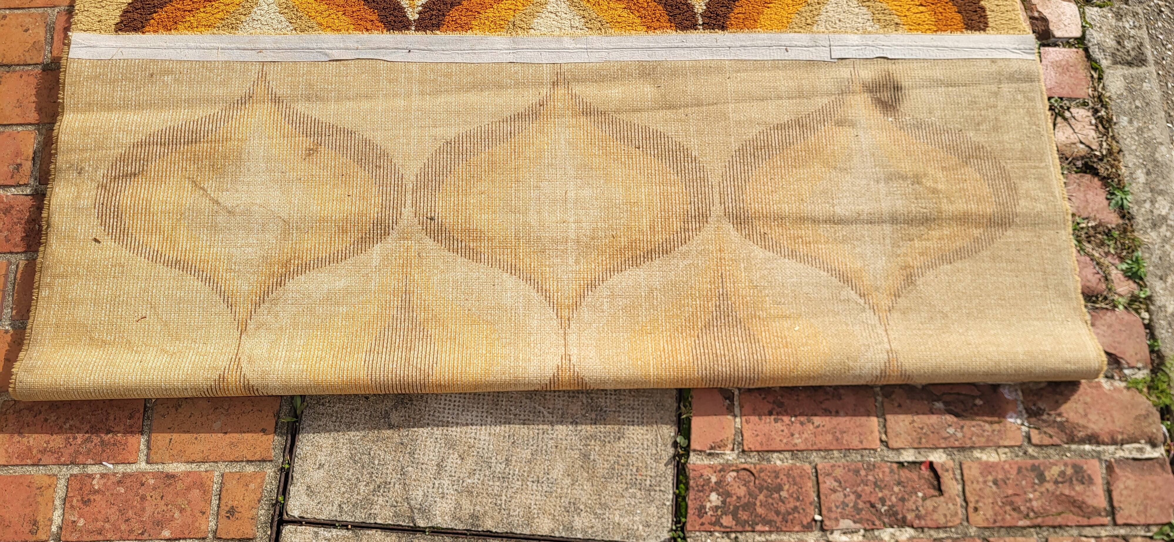 Tapis années 70