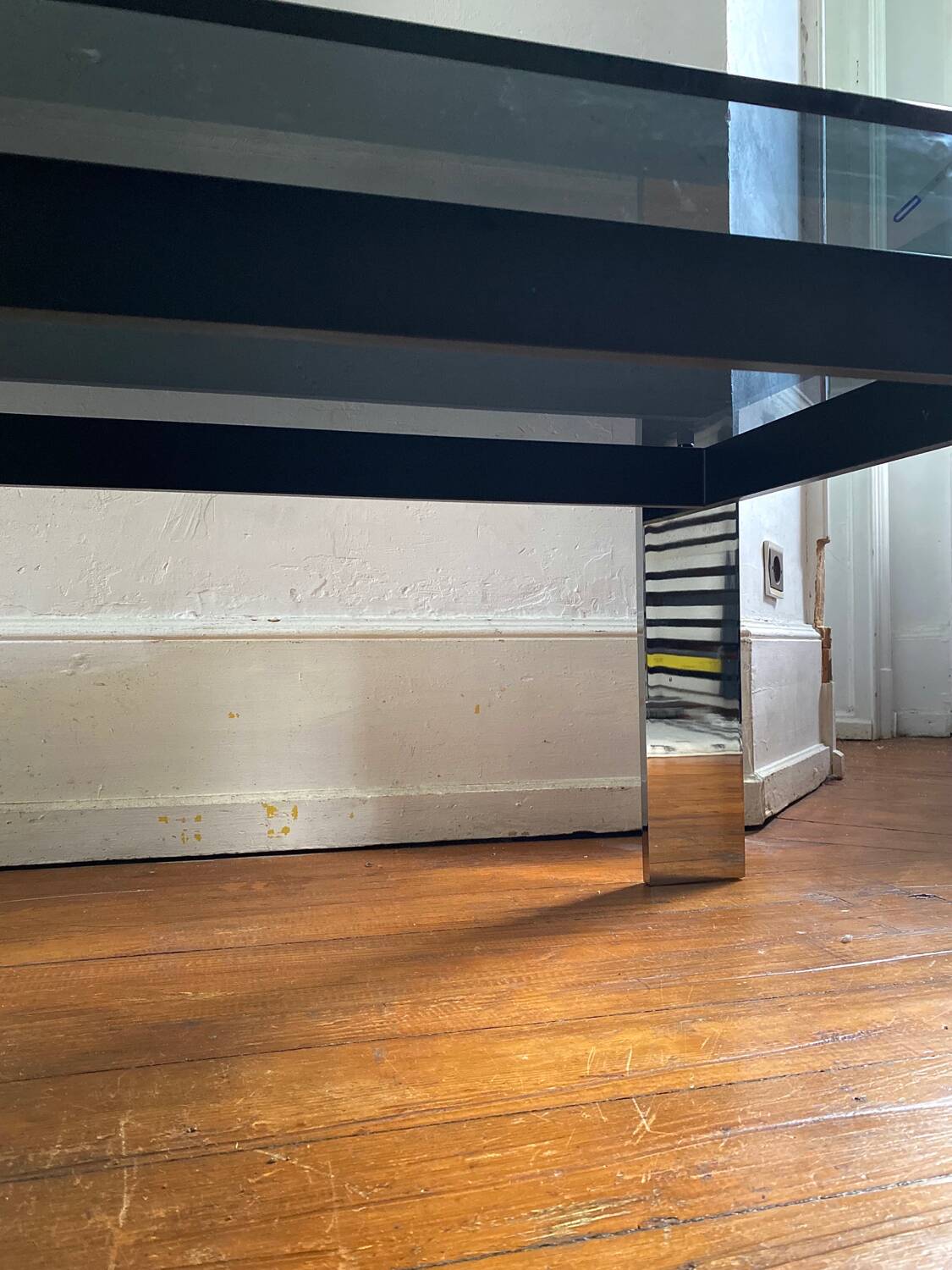 Italian rectangular coffee table in smoked glass vintage 1970