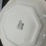 Set of 10 dinner plates and 6 Tiffany hexagonal soup plates