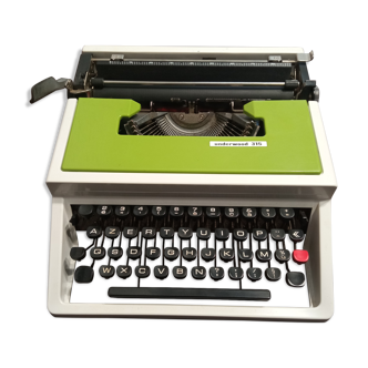 Underwood 315 typewriter