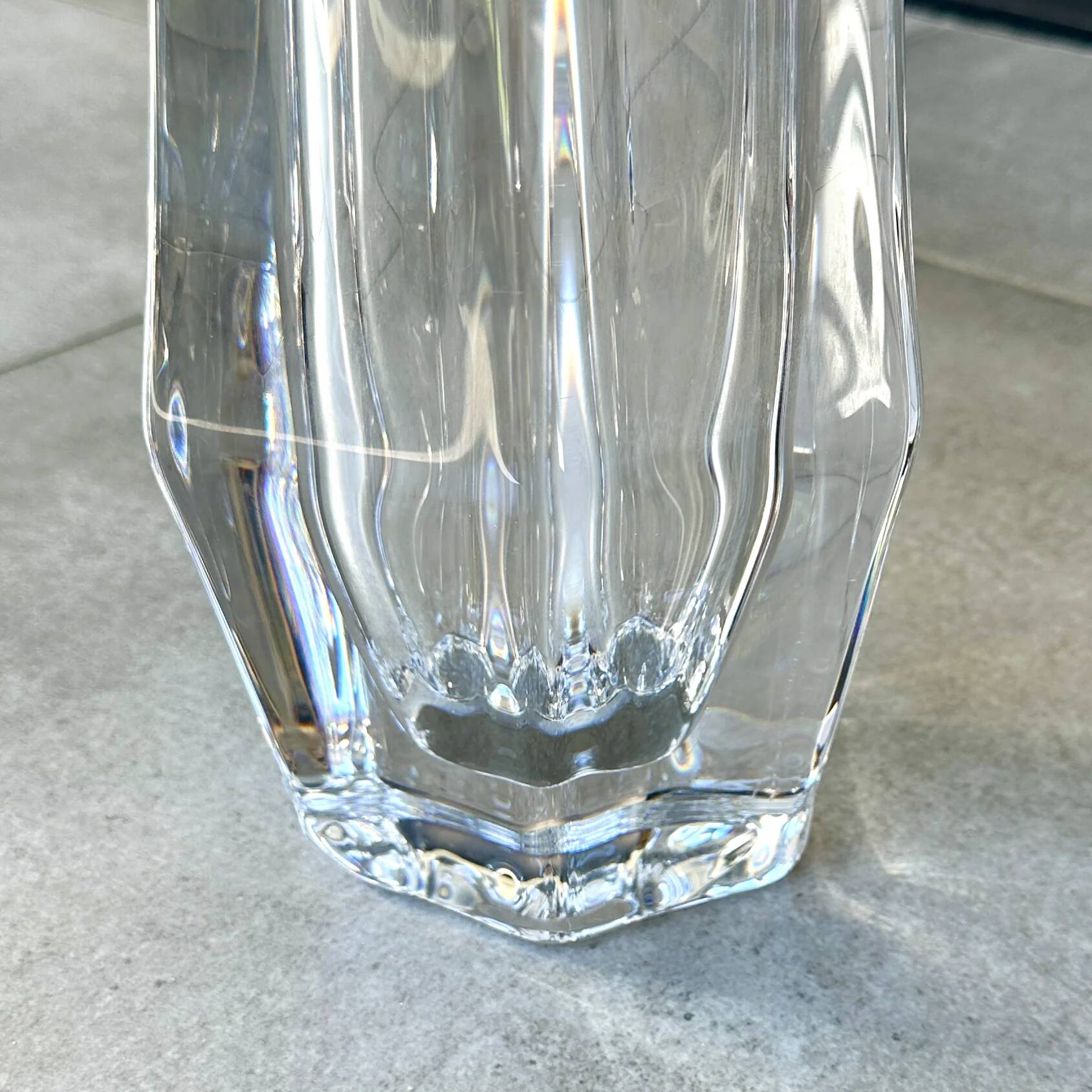 Hexagonal crystal vase by Daum France – 35 cm – Made in France
