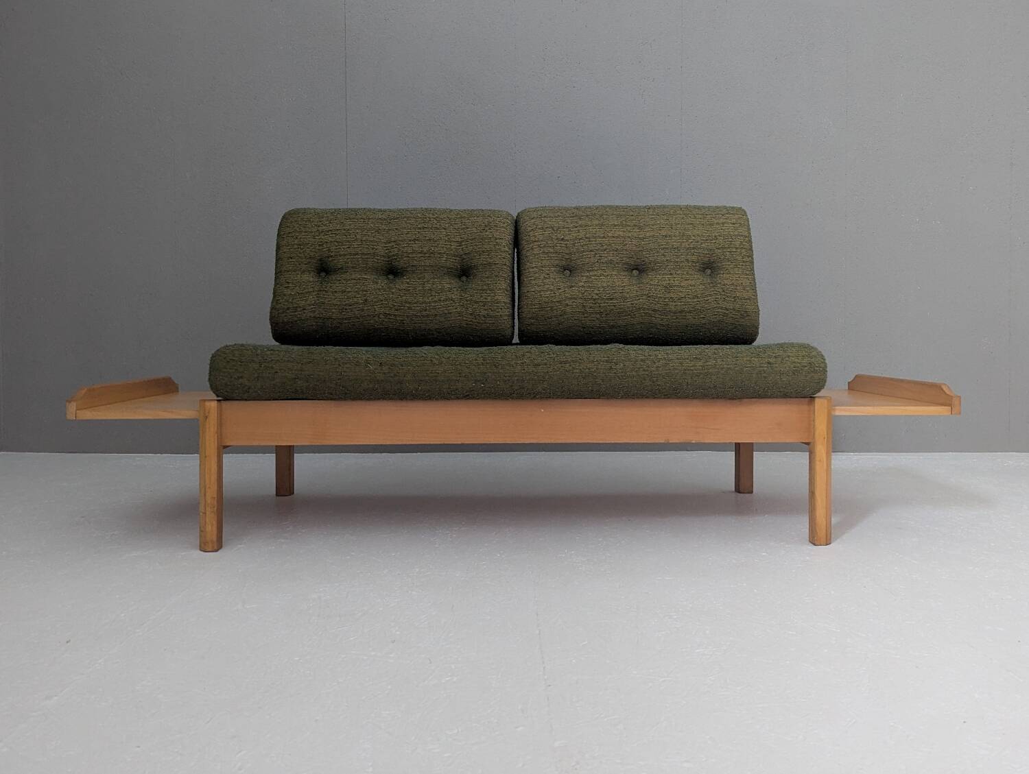 Lit de repos du milieu du siècle avec côtés coulissants, années 1960