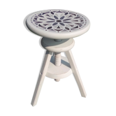 Tabouret à vis réglable en bois patiné