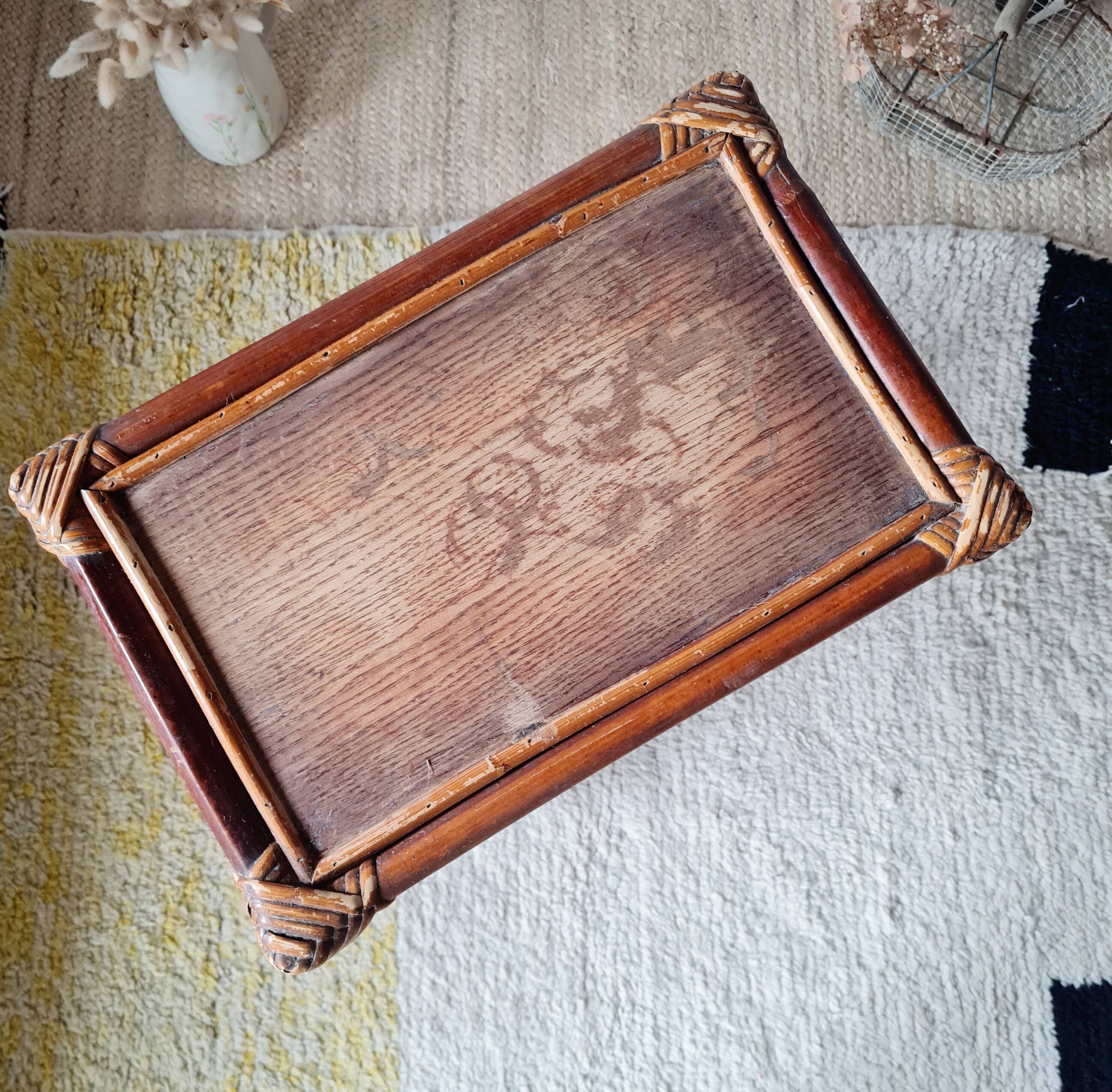 Shelf - rattan wood bookcase with a patina finish.