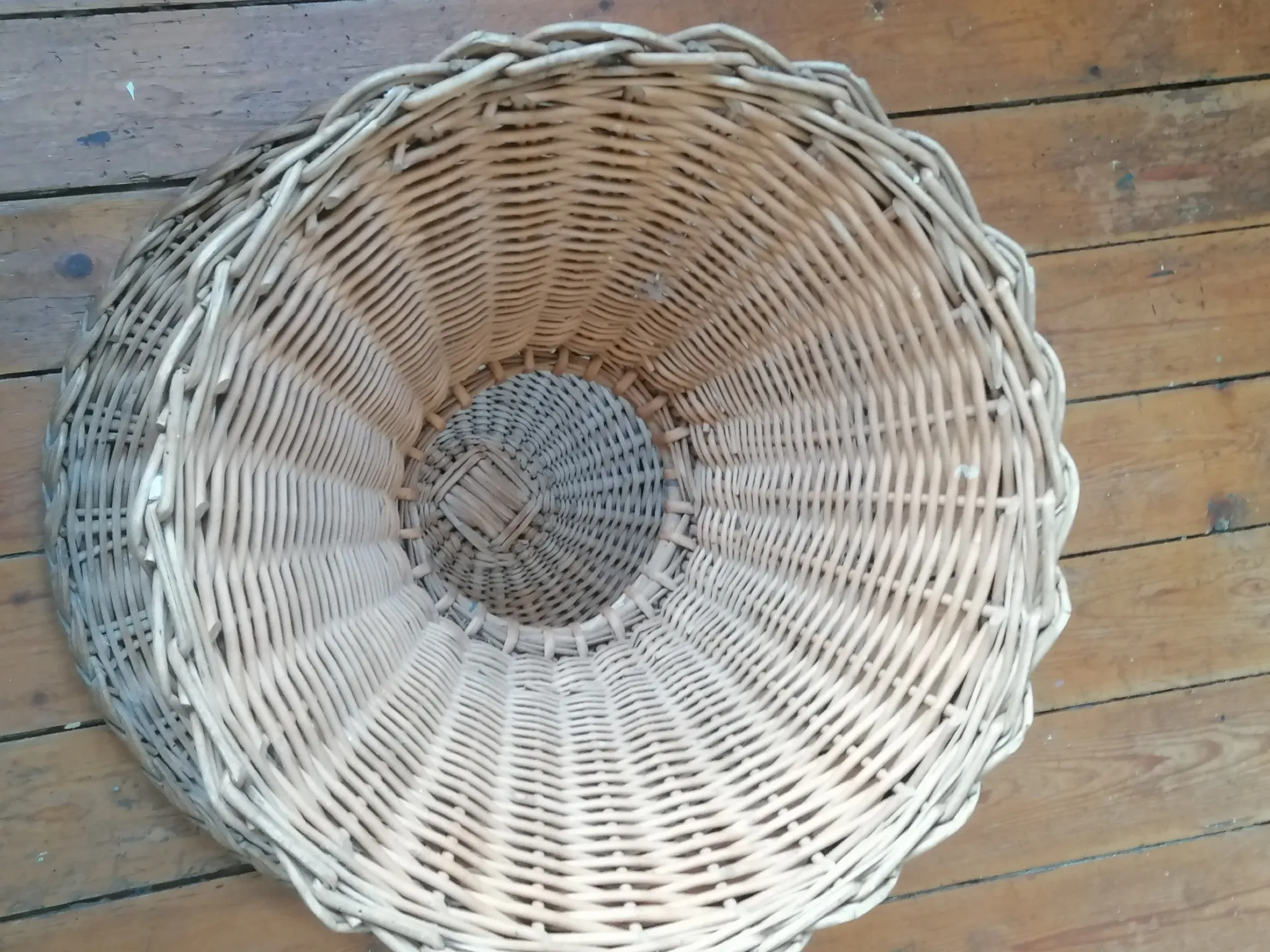 diabolo coffee table from the 60s/70s