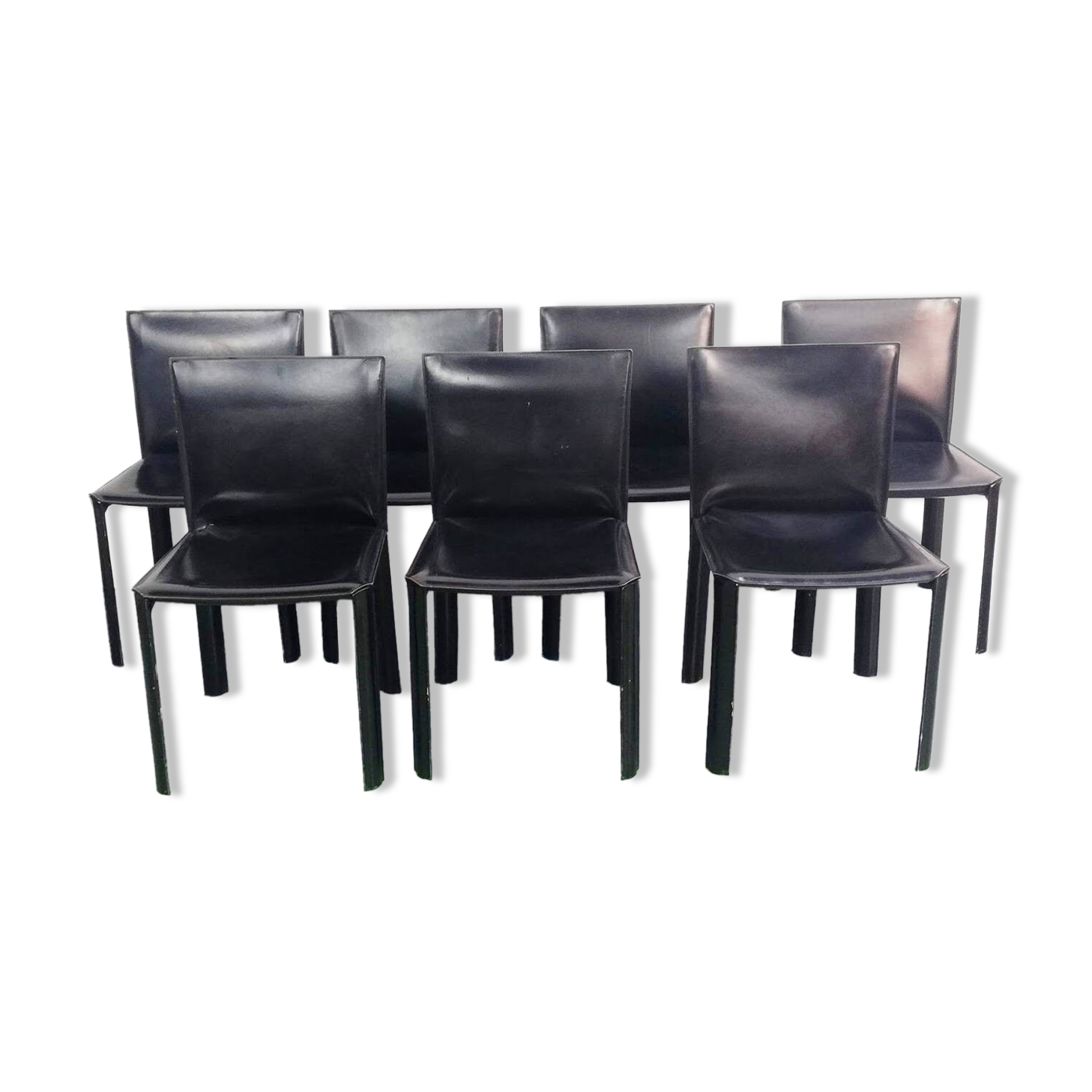 Set of 6 De Couro chairs