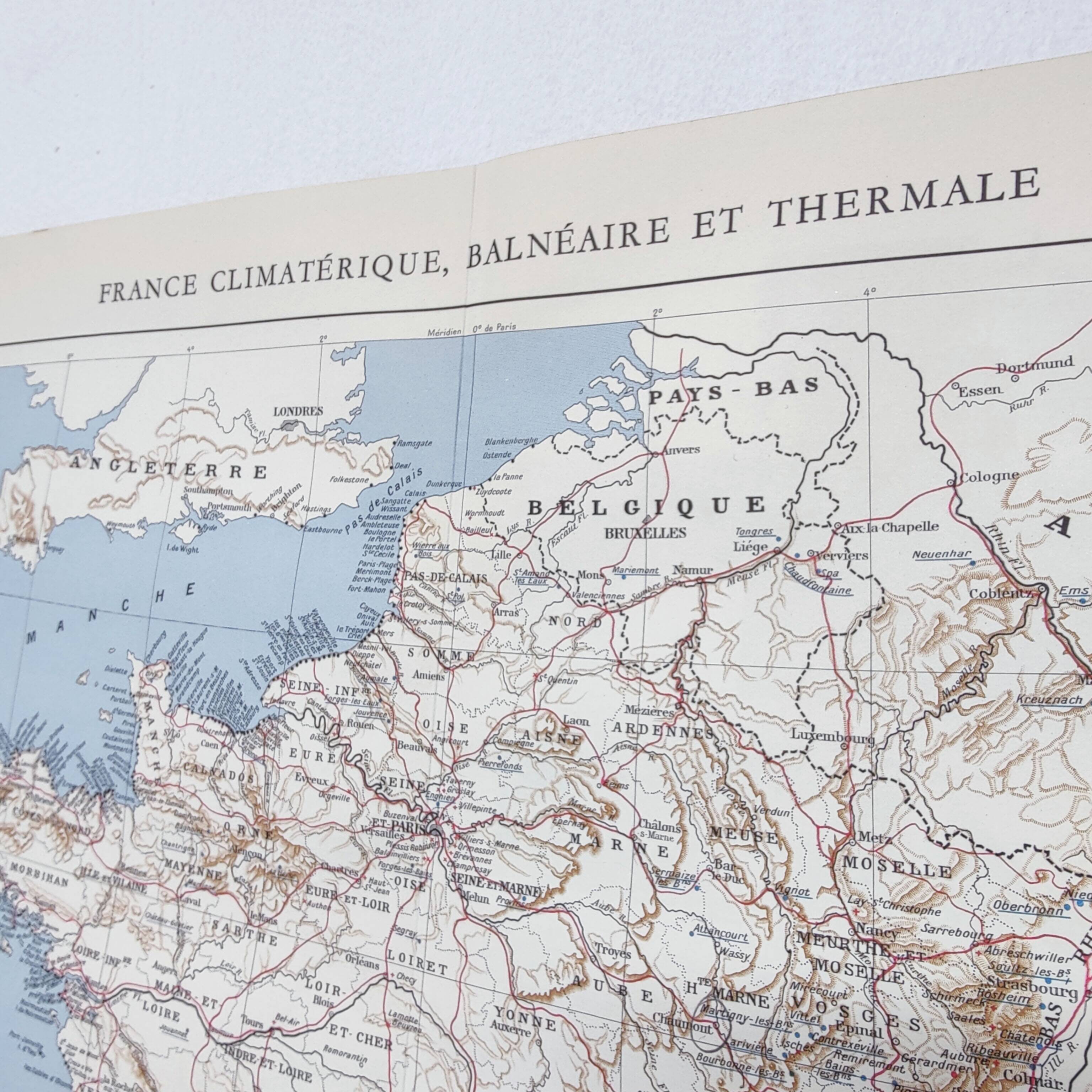 Vintage map of seaside and thermal France from 1950