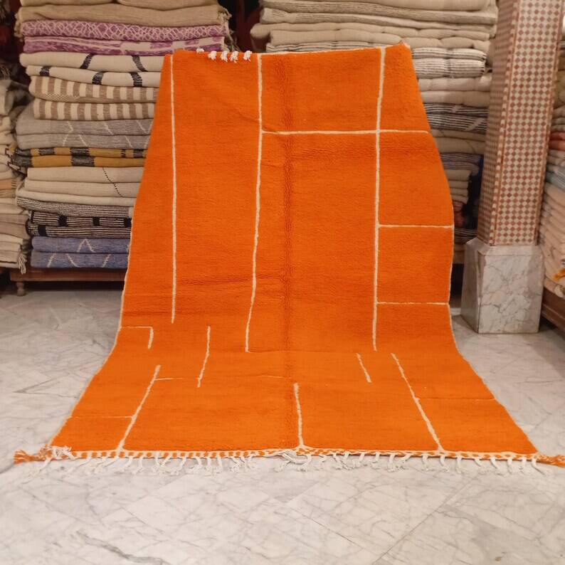 Magnificent handcrafted rug 250cm x 150cm