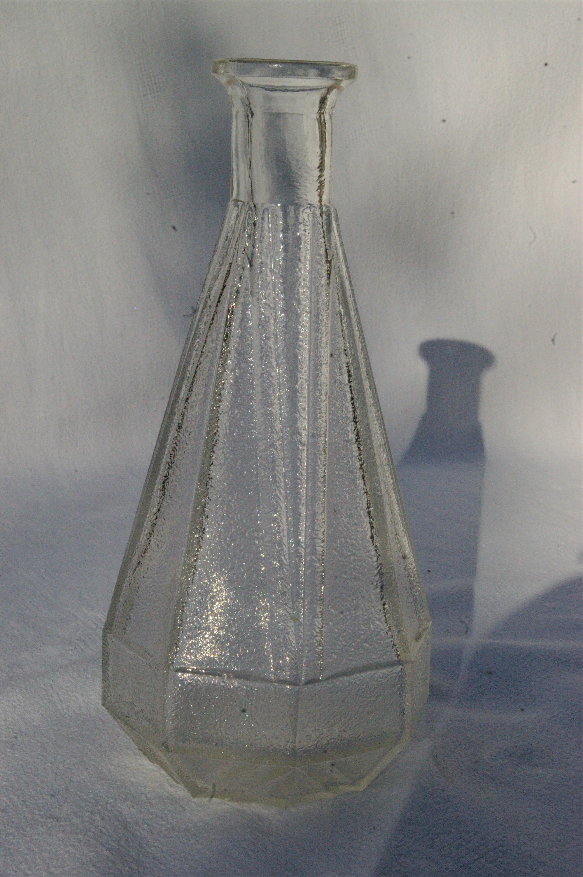 Former pitcher carafe bistro water pot in molded glass 1950s