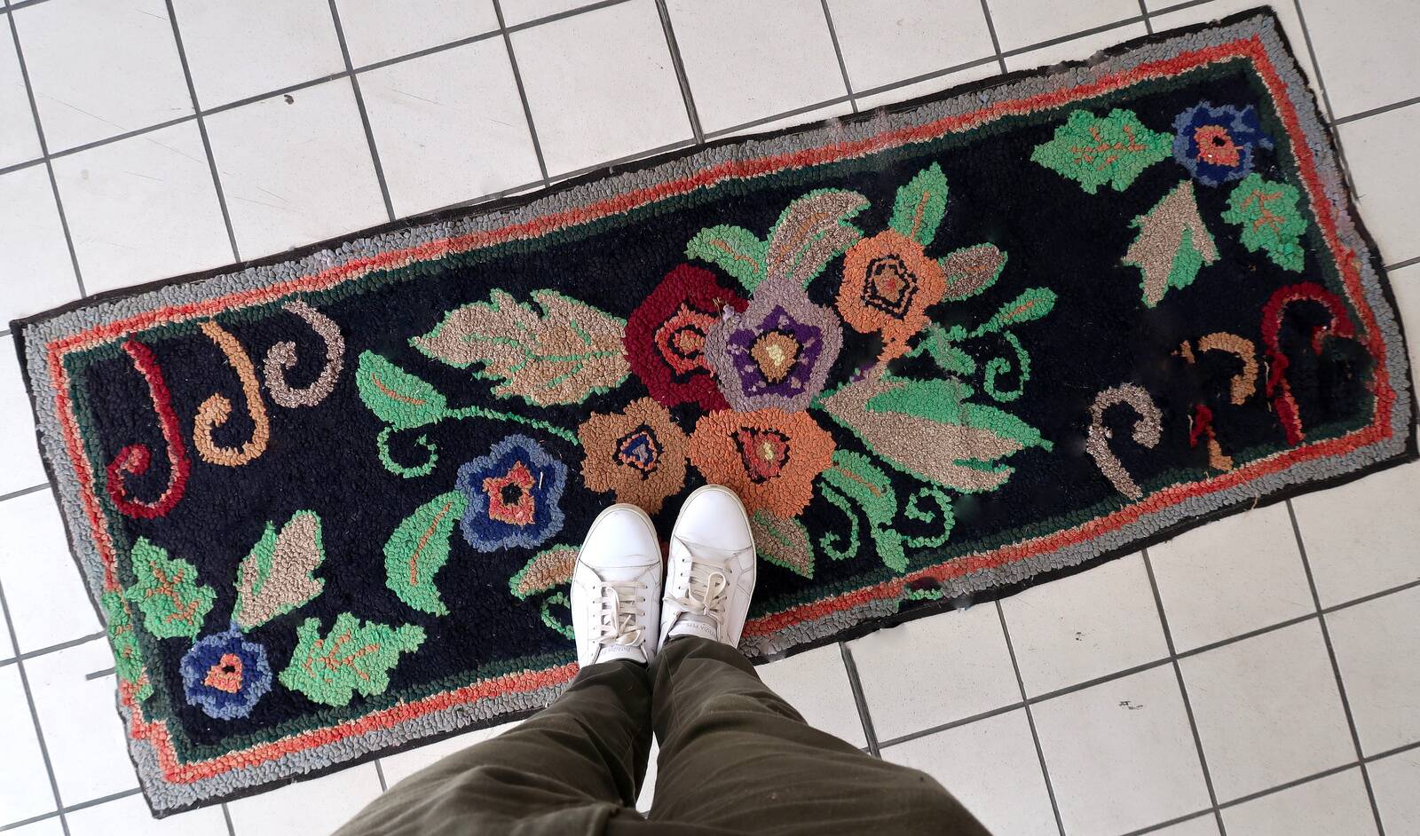 Tapis ancien fait main American Hooked 65cm x 168cm - 1C989