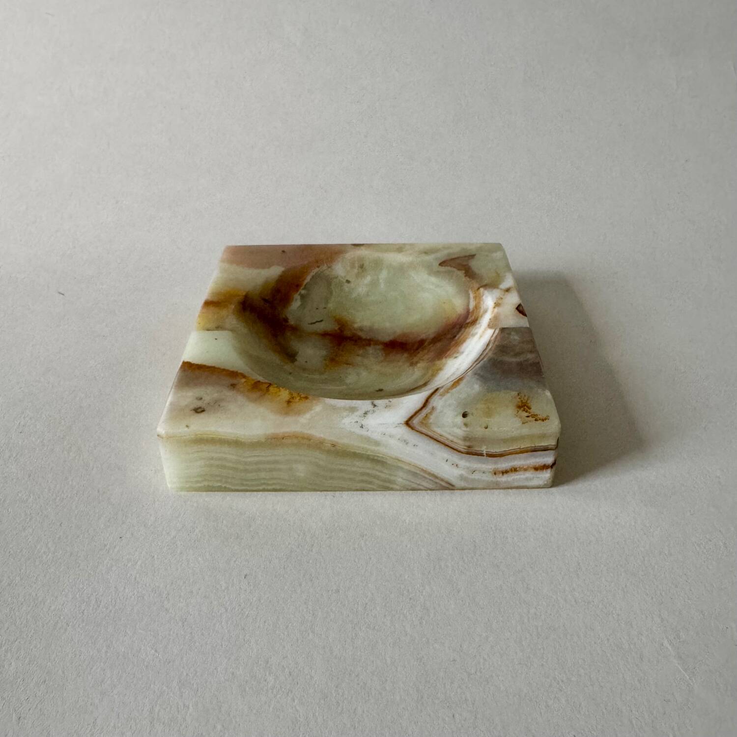 Cendrier vintage en onyx