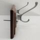Portemanteau chêne massif patiné et patères aluminium vintage